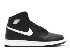 Air Jordan 1 Mid Bg Gym Red White Black Air Jordan 1 Retro High Og Bg Yin Yang Air Jordan 575441 011 Black Black University Red White In 2020 Air Jordans Jordan 1 Retro High Jordan 1