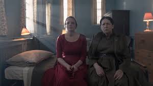 ملخص مسلسل the handmaids tale | الموسم الأول. Ù…Ø³Ù„Ø³Ù„ The Handmaid S Tale ÙˆÙ…ÙˆØ³Ù… Ø¬Ø¯ÙŠØ¯ Ø§Ø³ØªÙƒÙ…Ø§Ù„ Ù„Ø­ÙƒØ§ÙŠØ© Ø§Ù„Ø°Ù„ ÙˆØ§Ù„Ø£Ù„Ù… Ø­ÙƒØ§ÙŠØ© Ø£ Ù…Ø©