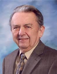 Louis Bray's Instagram, Twitter & Facebook