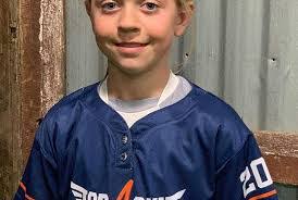 Mallory Crane's Instagram, Twitter & Facebook