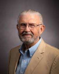 Leon Bowles's Instagram, Twitter & Facebook