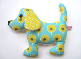 Einzelstuck Rassel Knister Hund Retro Ku Von Pattemouille Auf Dawanda Com Kuscheltiere Selber Nahen Stofftiere Schnittmuster Kuscheltier