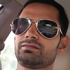 Enjoy with Manoj Vashisht