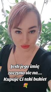 Bukiet, który niczego nie udaje: piękny, słodki i w 100% do wykorzystania  💗☕✨ Idealny, żeby wyczarować komuś dzień… albo sobie! 😄🌸 #ElaWyczaruje  #prezentzpomysłem #bukietwkubku #kreatywnie #handmadepl