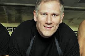 The policeman's brawl: novice boxer draws with heavyweight champion