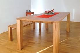 Massivholzmöbel werden zunehmend beliebt, sind sie doch massivholztische aus hochwertigen hölzern eignen sich besonders als robuste und langlebige esstische, sind aber ebenso als beistelltisch oder couchtisch erhältlich. Ihr Esstisch Nach Mass Gefertigt Und Aus Hochwertigem Massivholz Jetzt Konfigurieren Bestellen