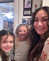 Lynette Porter (@livingmybest_momlife) • Threads, Say more