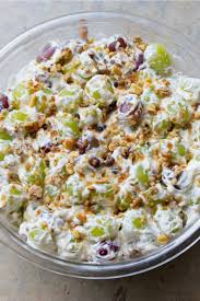 Scoop out a spoonful of dough and roll it into a ball. 20 Best Trisha Yearwood Recipes Insanely Good