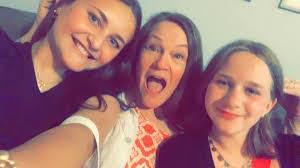 Christy Hulsey's Instagram, Twitter & Facebook