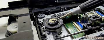 Jika anda ingin mengetahui cara memperbaiki optik ps2 slim tidak ada sinar laser, baca artikel ini sampai tuntas. Cara Memperbaiki Optik Dvd Player Yang Lemah