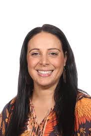 Renee Luff's Instagram, Twitter & Facebook