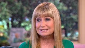 Sian Lloyd reveals heartbreak as her mum no longer recognises her after  battle with Parkinson's and Dementia