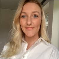 40+ profiler som matchar ”Julia Lund”