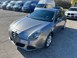 Image result for Argento Alfa 2010 Giulietta
