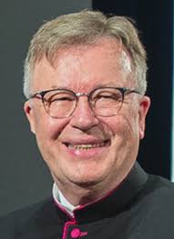 Glas_100-Jahre-Krippenverein-Regensburg_Umschlag.qxp_Layout 1