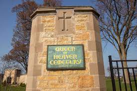 Hours may change under current circumstances Queen Of Heaven Catholic Cemetery In Hillside Illinois Find A Grave Cemetery