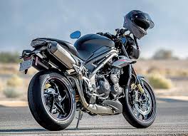 La nuova tre cilindri inglese, sotto sotto, è tutta. Triumph Speed Triple Rs Modell 2019 Fahrbericht In Kradblatt 2 19