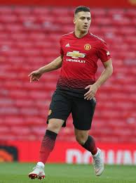 Www.waptrik vidoes dalont com : Diogo Dalot Scouting Report As Manchester United S Summer Signing Makes Bow In Front Of Jose Mourinho Mirror Online