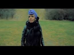 Heat oven to 350 degrees with a rack in the center. Download Fosiya Rindai Jaceylki Siloona Official Video 2020 In Hd Mp4 3gp Codedfilm