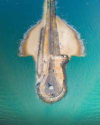 Dhanushkodi was a religious place, where thousands of people used to come through a railway bridge, connecting to the mainland of india. Vertigo Warrior On Twitter The Mesmerizing Dhanushkodi Is The Last Road Of Bharat And The Site Of Ram Setu Thread