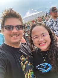 Evan Tripp's Instagram, Twitter & Facebook