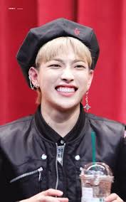 Pin By Wonderchoice On Ateez Kim Hongjoong Boy Groups Jung Woo Young