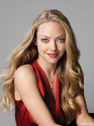 Perhaps no more than a foil to the brainy brunette, but can also appear as the fool, the ditz, or even the brainless beauty. 4 Hollywood Actresses Who Played Dumb Blonde Characters In Movies Topcount