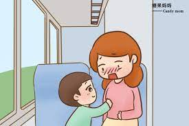 孩子喜欢摸妈妈乳房是耍流氓吗？这3种需求要了解，家长先反思下_宝宝