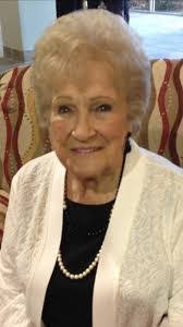 Ellen Woodruff's Instagram, Twitter & Facebook