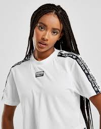 Black And White Adidas T Shirt Women S Adidas Originals Tape Crop T Shirt Achete En Ligne Adidas Originals Tape Crop T Shirt Avec Jd Adidas Shirt Women Womens Clothing Tops White Adidas Originals