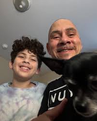 Decided to spend Thanksgiving with my daughter Loni Rodriguez , my  grandson, my daughter Sabrina and family and friends that I've not seen in  a while. No amusement parks or sightseeing. Just