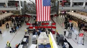 Washington utilise la manière forte quand berne, tétanisé par la violence de l'attaque tente de ruser. Etats Unis Un Banquier Suisse Arrete A Son Arrivee Sur Le Sol Americain