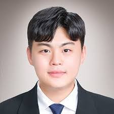 Michael Kozma's Instagram, Twitter & Facebook