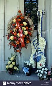 Proudly serving the city of memphis, tennessee by providing delivery of beautiful floral arrangements and related gift ideas. Elvis Presley Beerdigung Stockfotos Und Bilder Kaufen Alamy