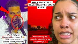 HAUNTED SHIP: I Did My Halloween Makeup On The Queen Mary