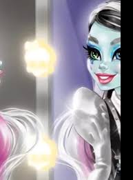 G3/general box art direction rant : r/MonsterHigh