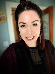 Tina Levine's Instagram, Twitter & Facebook