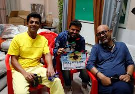 Customers can go through the following lists to see who all star in the. Sunil Grover S Sunflower Gets A Release Date Cinema Express