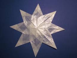 Wie sie im advent sterne mit 8 zacken falten (teil 1). Weisser Stern 8 Zacken Sterne Aus Transparentpapier Basteln