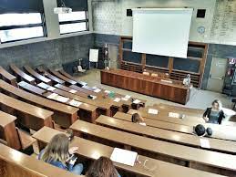 Laa rete della struttura universitaria è stata ammodernata grazie alle soluzioni di sicurezza del vendor e al supporto del partner tecnologico lantech. Il Dipartimento Di Scienze Del Farmaco Di Padova Comunica In Sicurezza Con Fortinet Techcompany360