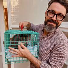 We have a new addition to our family!! This is Leo :) our new rescue cat  🐈‍⬛ The family is getting bigger and I am loving it 😊 Next a dog! :) #