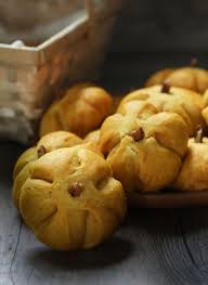 Maybe you would like to learn more about one of these? Pumpkin Bread Rolls