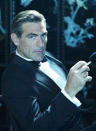 Fernando iglesias is an actor, known for la piel que habito (2011), los abrazos rotos (2009) and julieta (2016). Pedro Almodovar And Richard E Grant Natter With Showbiz Trouper At The London Critics Circle Film Awards Showbiz Trouper