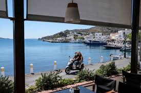 The uk government on thursday removed portugal from its green list of travel destinations following rising concerns over the spread of the coronavirus variant which originated in india. Island Time Mykonos Ibiza And Canaries Set For Uk Green List Even If Mainland Greece And Spain Stay Amber Cityam Cityam