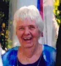 Pauline Lentz's Instagram, Twitter & Facebook