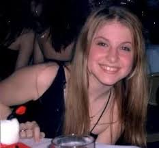 Transformasi Gaya Hayley Williams dari Paramore Masih Grunge Sampe Berubah  Jadi Pop