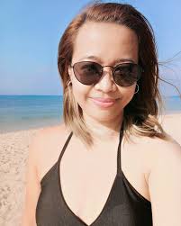 Get out there and glow girl! Life does give a second chance.💞 #momof3