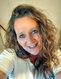 Venus Lee's Instagram, Twitter & Facebook