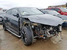 Check features of lamborghini urus. Crashed Lamborghini Urus Could Sell For Approx Rs 83 L At Auction