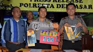 The id card is an essential item that can be used in barotrauma. Hati Hati Bila Ada Petugas Pln Yang Tiba Tiba Datang Ke Rumah Ini Cirinya Tribun Bali